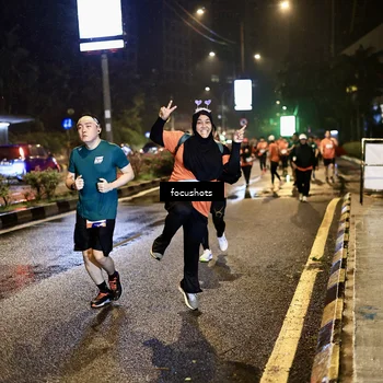Runner Photo 7805556