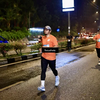 Runner Photo 7805608