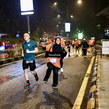 Runner Photo 7805614