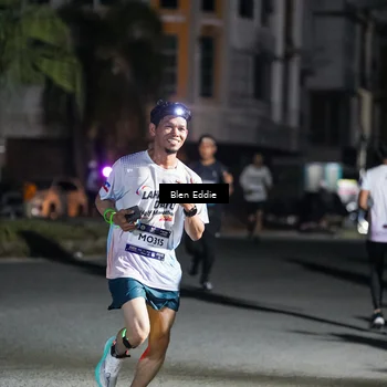 Runner Photo 7805636