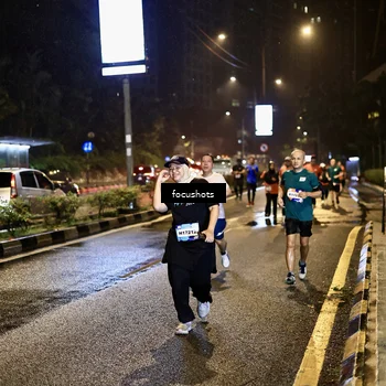 Runner Photo 7805659