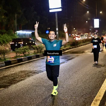 Runner Photo 7805664