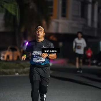 Runner Photo 7805677