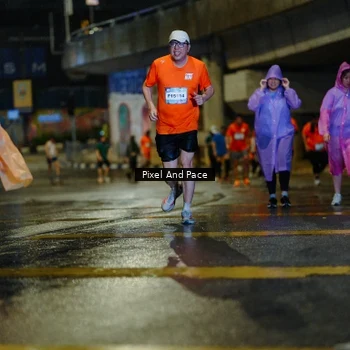 Runner Photo 7805684