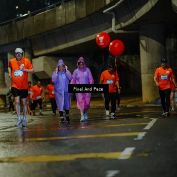 Runner Photo 7805689