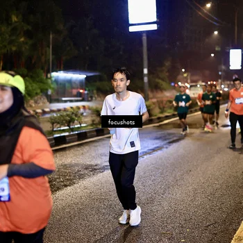 Runner Photo 7805714