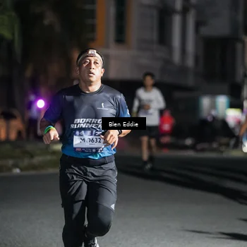 Runner Photo 7805715