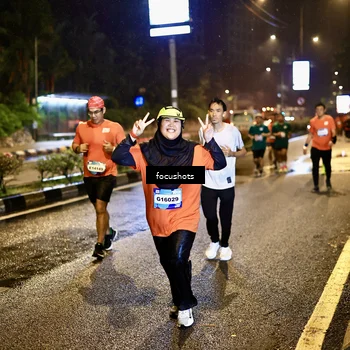 Runner Photo 7805717