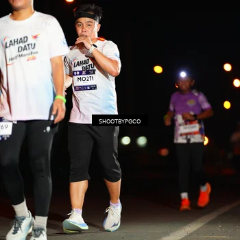 Runner Photo 7805732