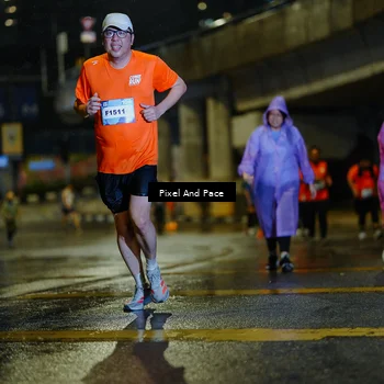 Runner Photo 7805737