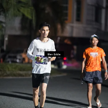 Runner Photo 7805749