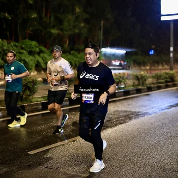 Runner Photo 7805792