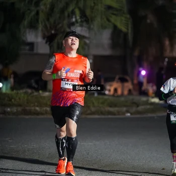 Runner Photo 7805825