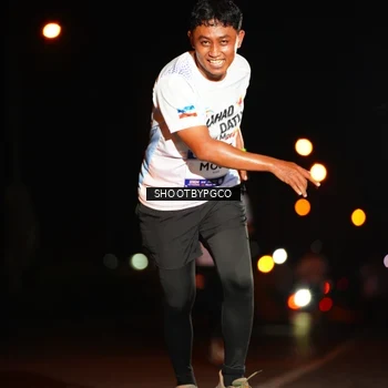 Runner Photo 7805828