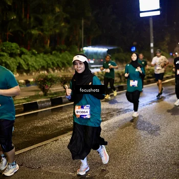 Runner Photo 7805831