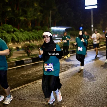 Runner Photo 7805842