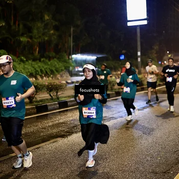 Runner Photo 7805846