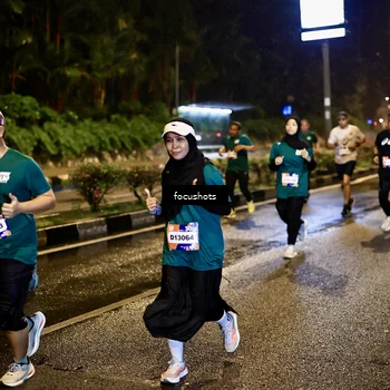 Runner Photo 7805847