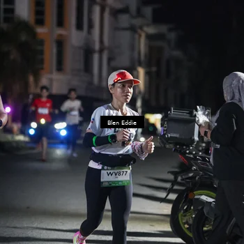 Runner Photo 7805869