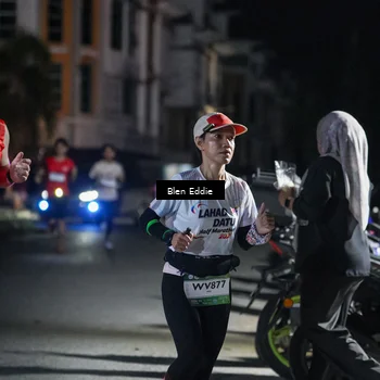 Runner Photo 7805871