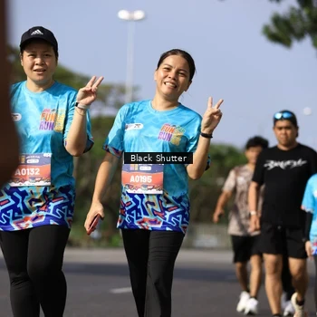 Runner Photo 7805901