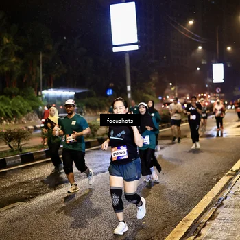 Runner Photo 7805903