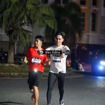 Runner Photo 7805914