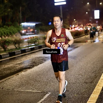 Runner Photo 7805917