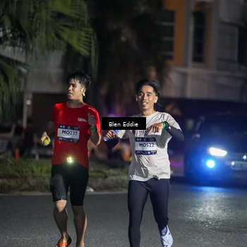 Runner Photo 7805974