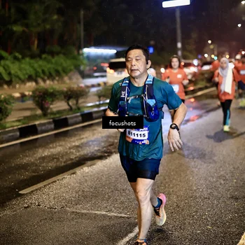Runner Photo 7805994