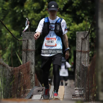 Runner Photo 78060