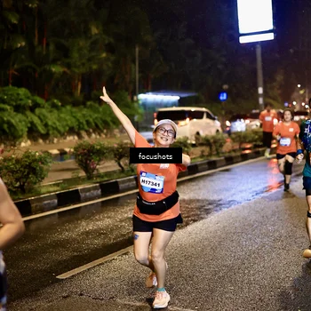 Runner Photo 7806010