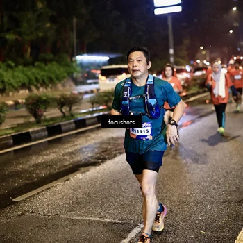 Runner Photo 7806028
