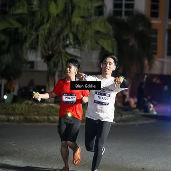 Runner Photo 7806032