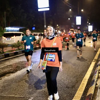 Runner Photo 7806033