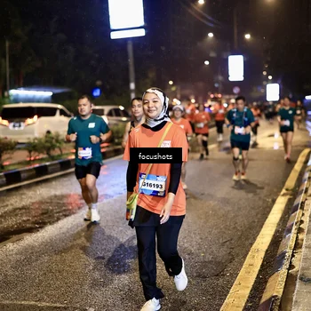 Runner Photo 7806045
