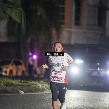 Runner Photo 7806050