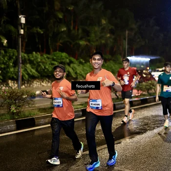 Runner Photo 7806060
