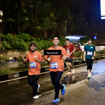 Runner Photo 7806074