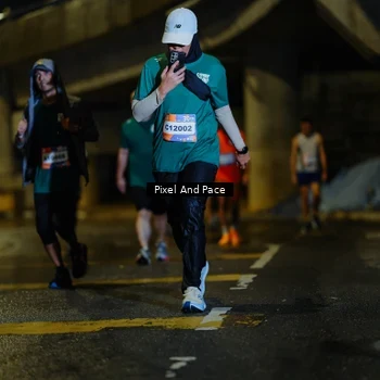 Runner Photo 7806093