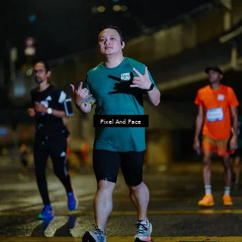 Runner Photo 7806107