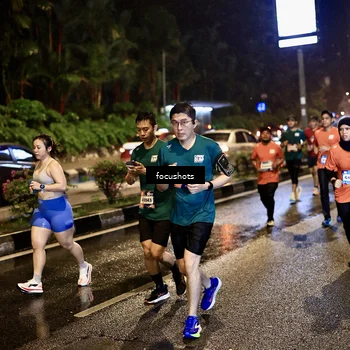 Runner Photo 7806121