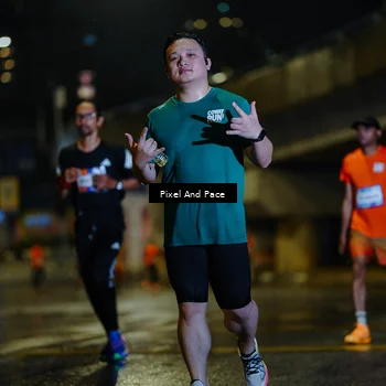 Runner Photo 7806123