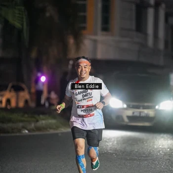 Runner Photo 7806124
