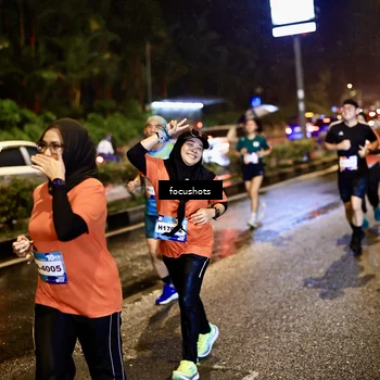 Runner Photo 7806149