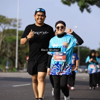 Runner Photo 7806159