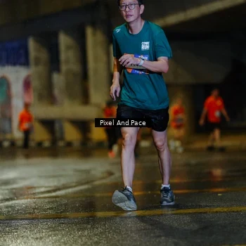 Runner Photo 7806179