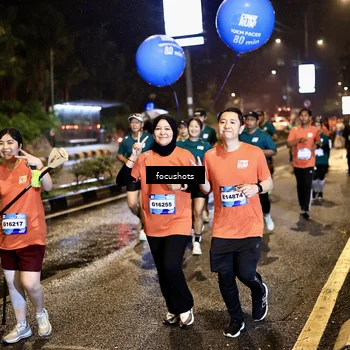 Runner Photo 7806266