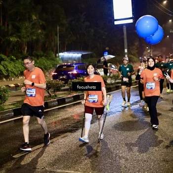 Runner Photo 7806273
