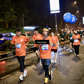 Runner Photo 7806281